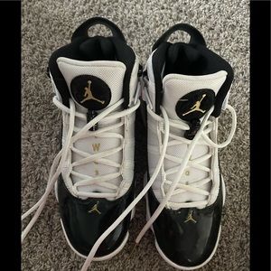 Black and white Mens Jordan’s